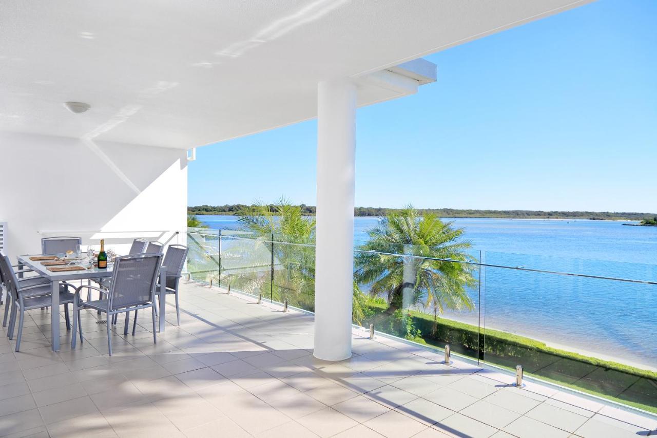 Noosa Quays Waterfront Accomodation Exterior photo