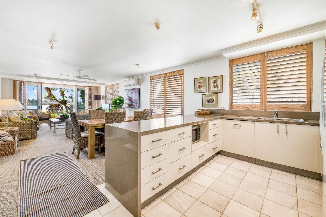 Noosa Quays Waterfront Accomodation Exterior photo